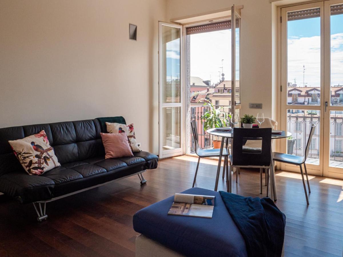 The Best Rent - Bright Two Rooms Apartment Near Cattolica University Milano Esterno foto